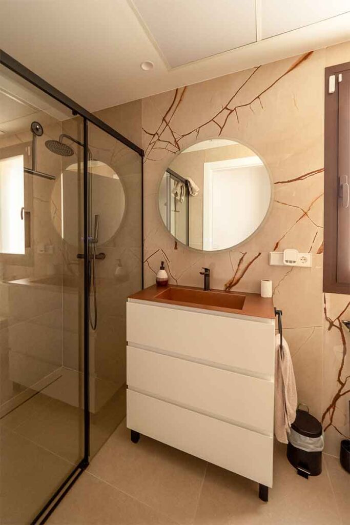 bano en habitacion principal